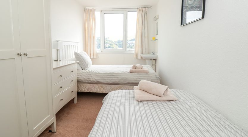 Photo of 21 Above Town