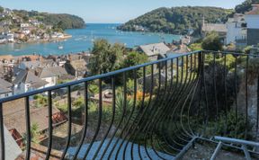 Photo of 21 Above Town