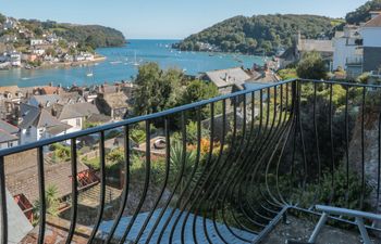 21 Above Town Holiday Cottage