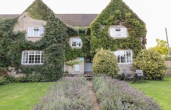 The Malins Holiday Cottage