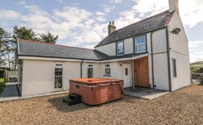 Photo of Bryn Ffynnon