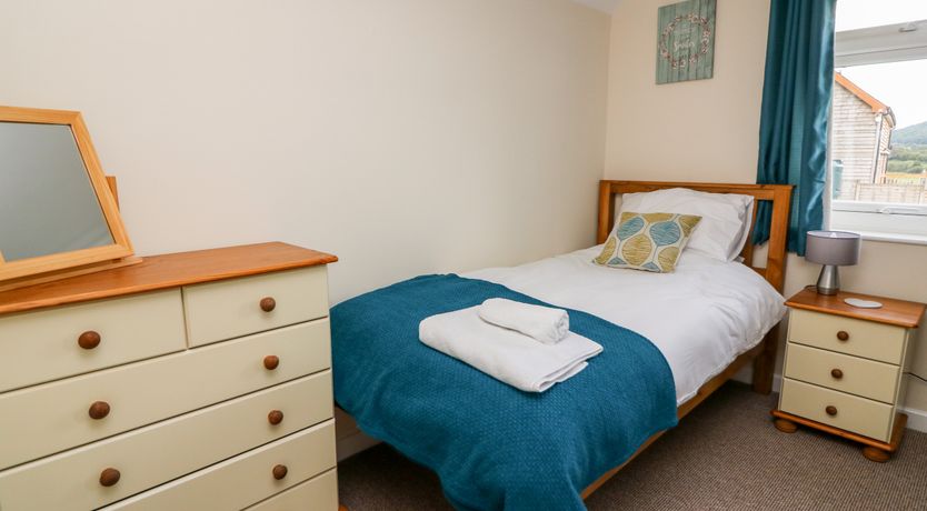 Photo of Lower Pentre