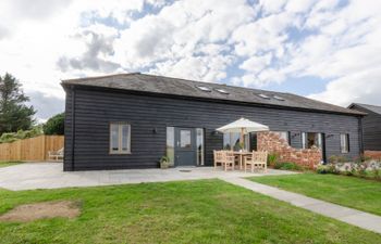 Fallow Field Barn Holiday Cottage