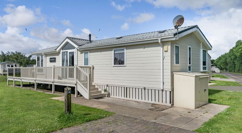 Photo of Links Lodge