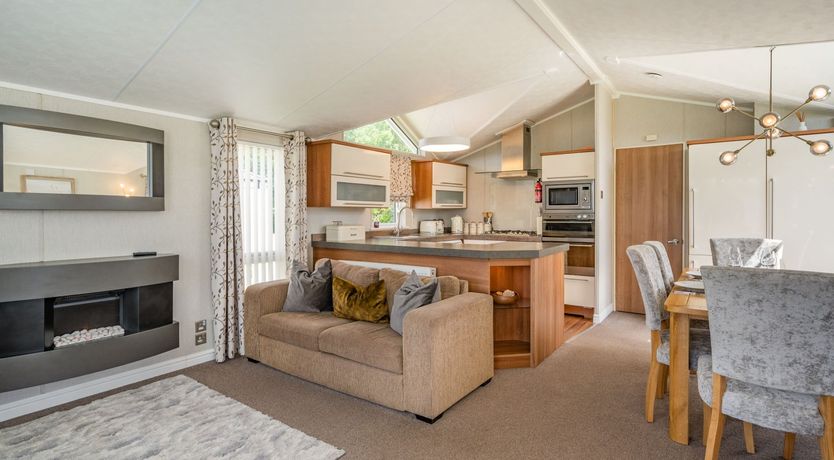 Photo of Links Lodge