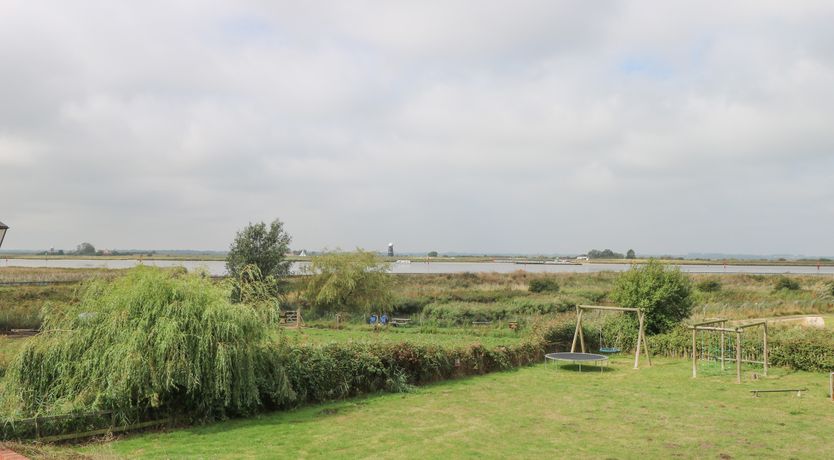 Photo of Waveney View Cottage