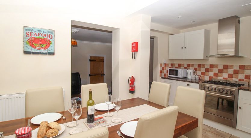 Photo of Weybury Cottage