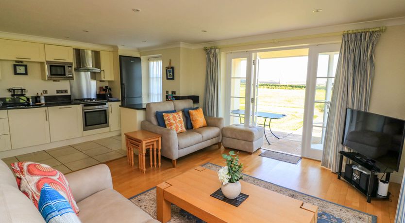 Photo of 4 Thurlestone Beach House