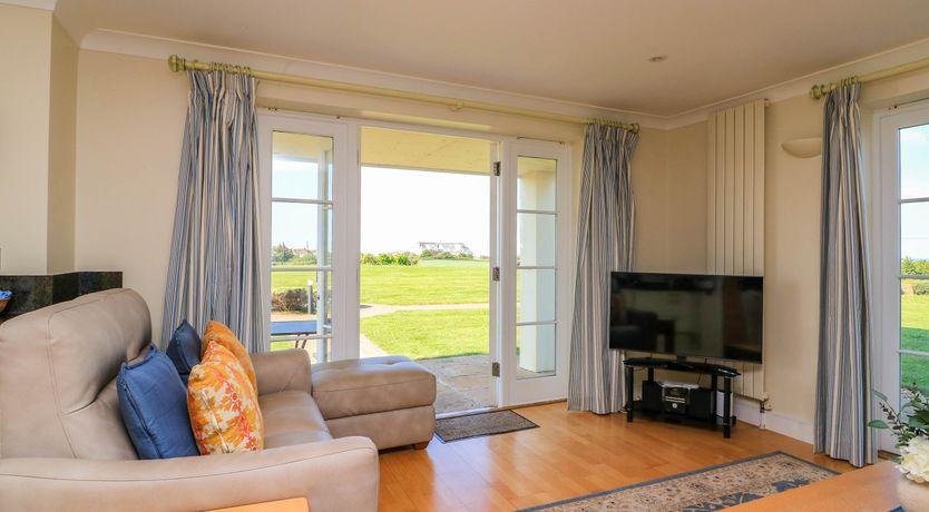 Photo of 4 Thurlestone Beach House