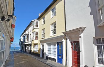 Lester House Holiday Cottage