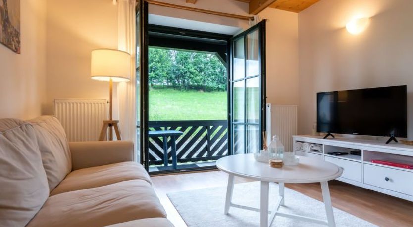 Photo of Holiday Hill 42