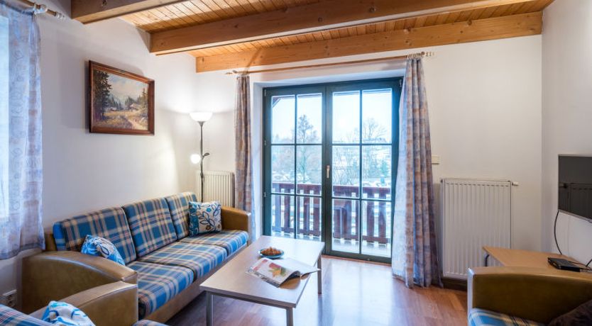 Photo of Holiday Hill 32