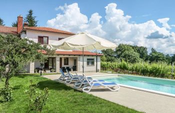 Anteo Holiday Home