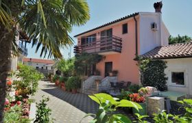 Milka 1 (ROJ315) Holiday Home