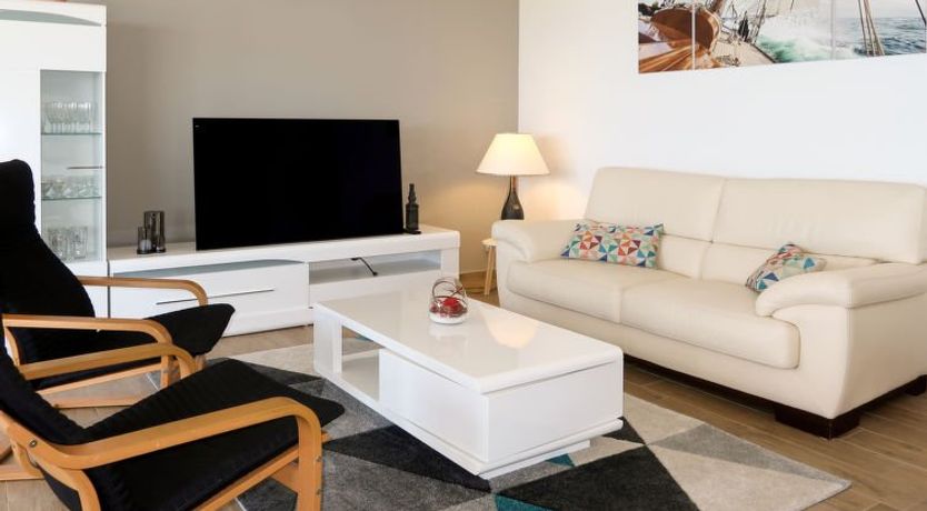 Photo of De la Digue