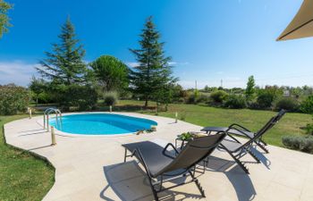 Bozac Holiday Home
