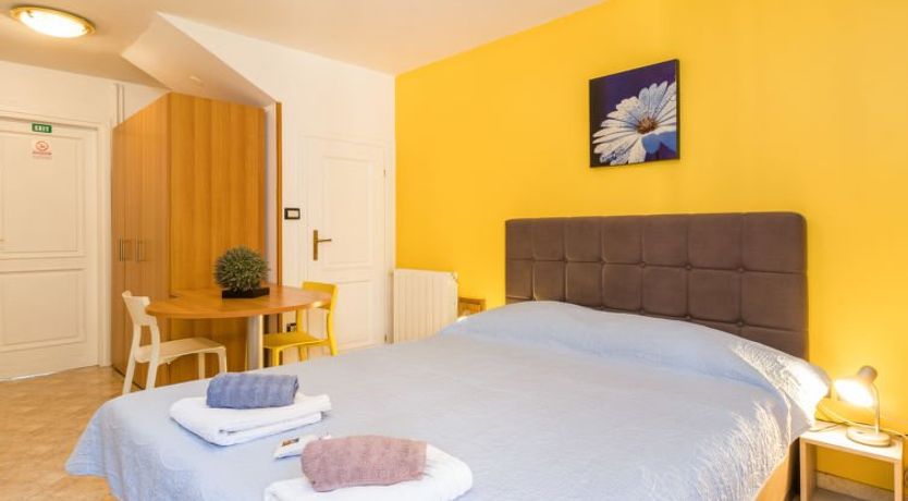 Photo of Antonella & Napoletano