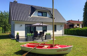 Kleine Möwe Holiday Home