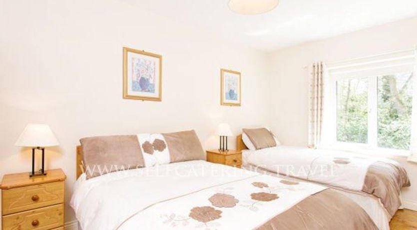 Photo of No 4 Woodbrook