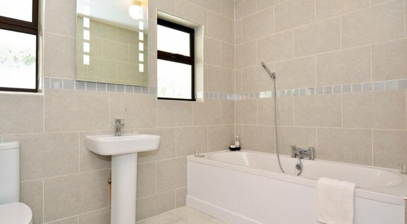 Photo of Benbaun House