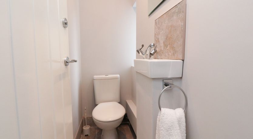 Photo of 23 Ryden Avenue