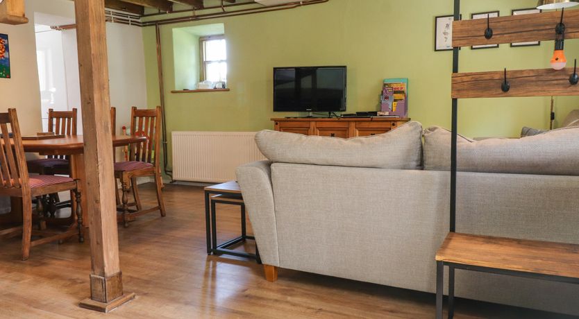 Photo of Bwthyn Gwyn Ty'n Y Pant