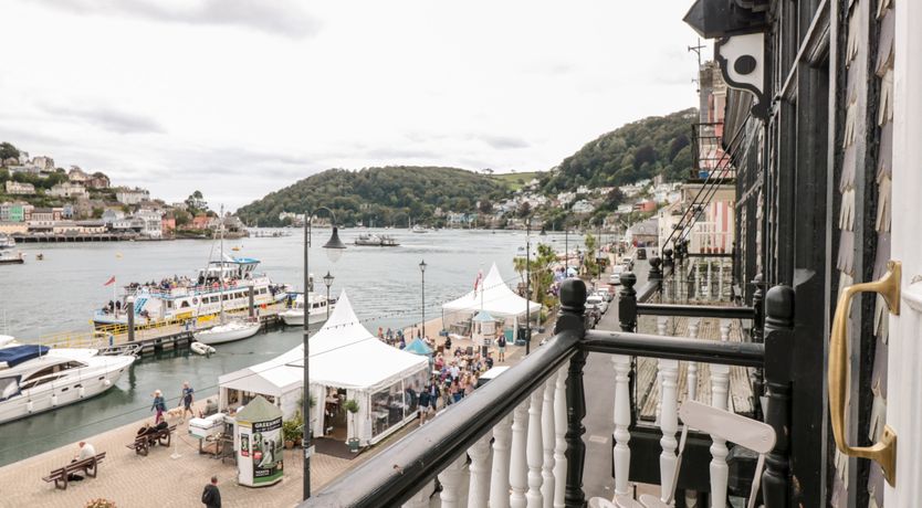 Photo of 2 York House