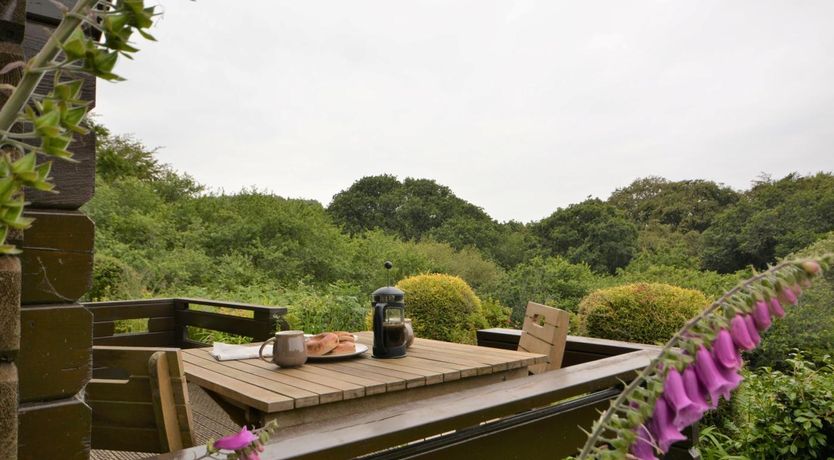 Photo of 1 Bed in Par-