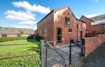 Llety'r Dderwen Holiday Cottage