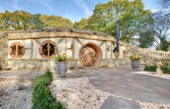 Hobbit House Holiday Cottage