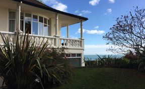 Photo of Luxury Ocean View Dalkey