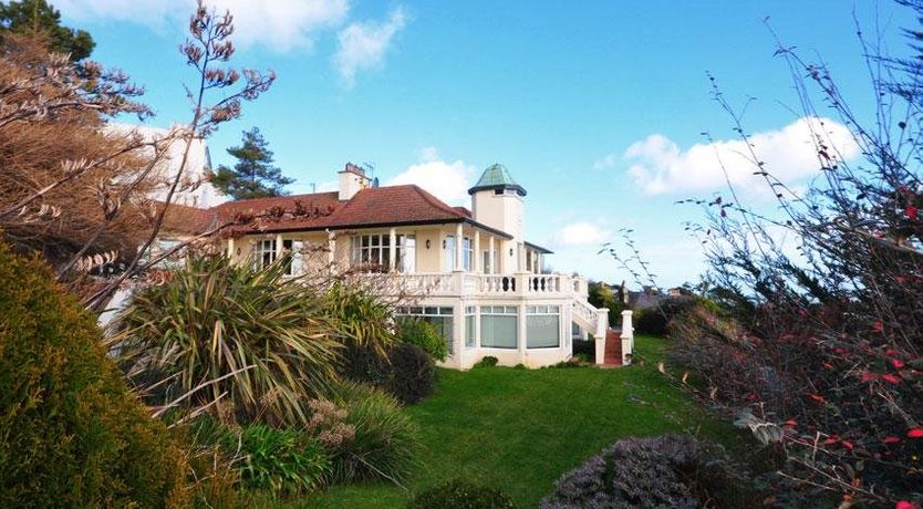 Photo of Luxury Ocean View Dalkey