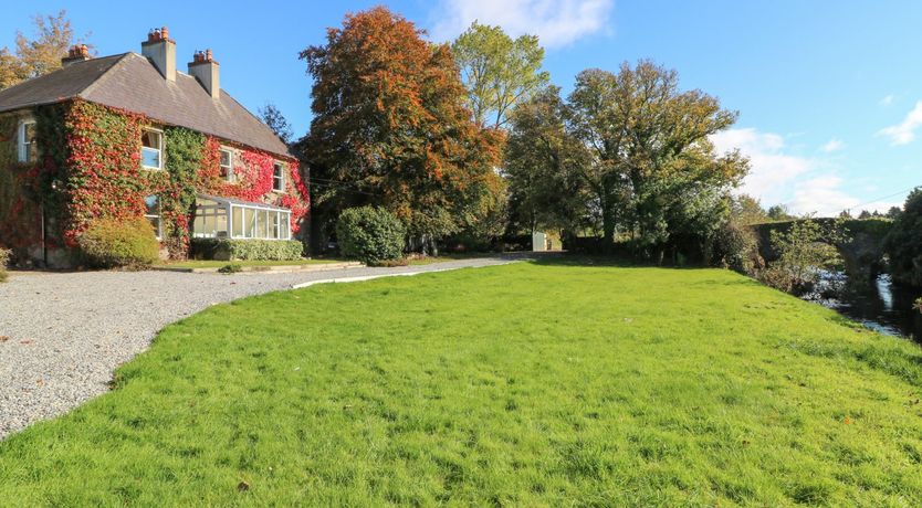 Photo of Carley's Bridge House