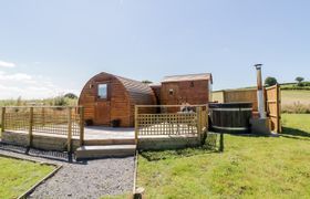 Photo of embden-pod-at-banwy-glamping