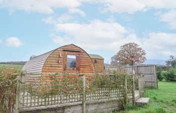 Embden Pod at Banwy Glamping Holiday Cottage