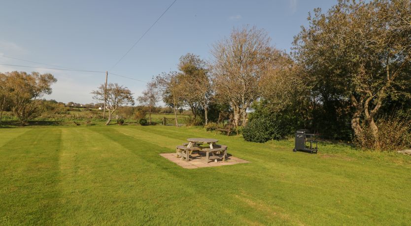 Photo of Bron Gadair