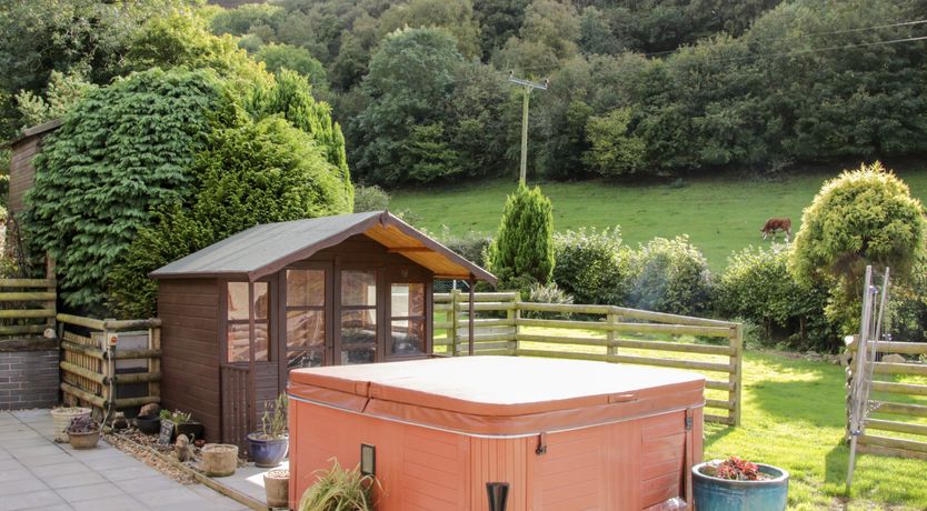 Photo of Dingle Cottage