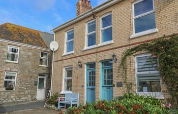 Nana's House Holiday Cottage