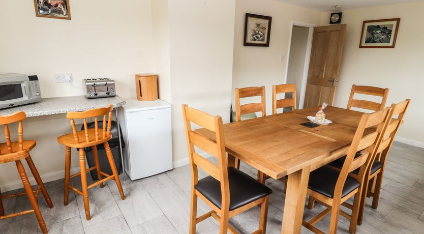 Photo of Sandmartins