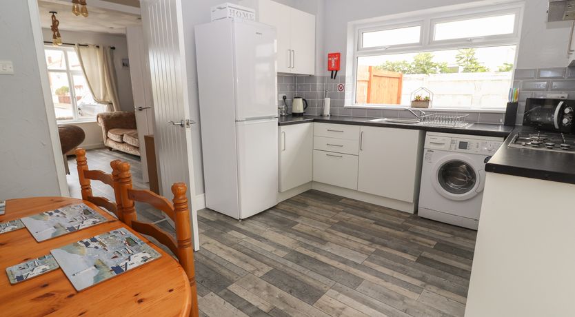 Photo of Ty Haf Summerhouse