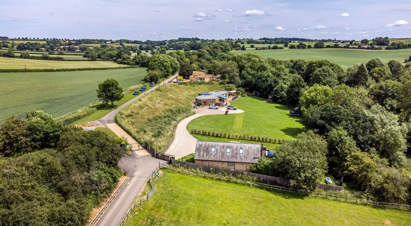 Photo of Acorn Lodge At Bridge Lake Farm & Fishery