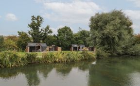 Photo of Willow Lodge At Bridge Lake Farm & Fishery