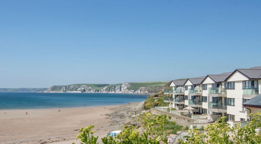 Photo of 17 Burgh Island Causeway