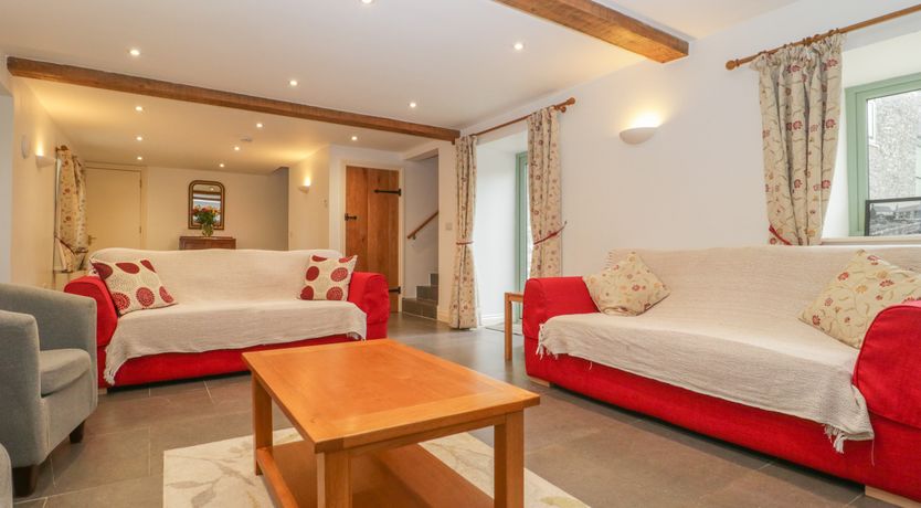 Photo of Dale Barton