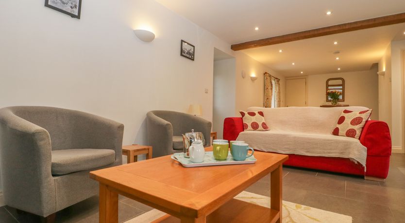 Photo of Dale Barton