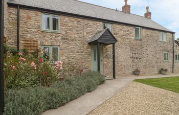 Dale Barton Holiday Cottage