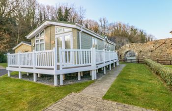 The Hideaway - Heritage Park Holiday Cottage