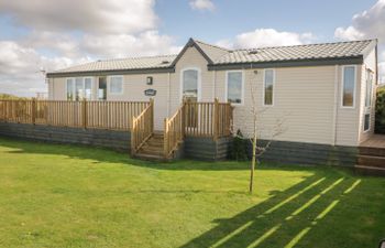 Coed Llai Lodge Holiday Cottage