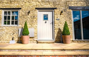 Farmcourt Barn 55 Eastfield Lane Holiday Cottage