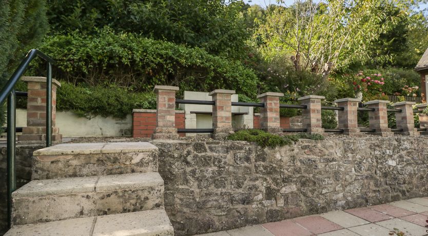 Photo of Tudor House